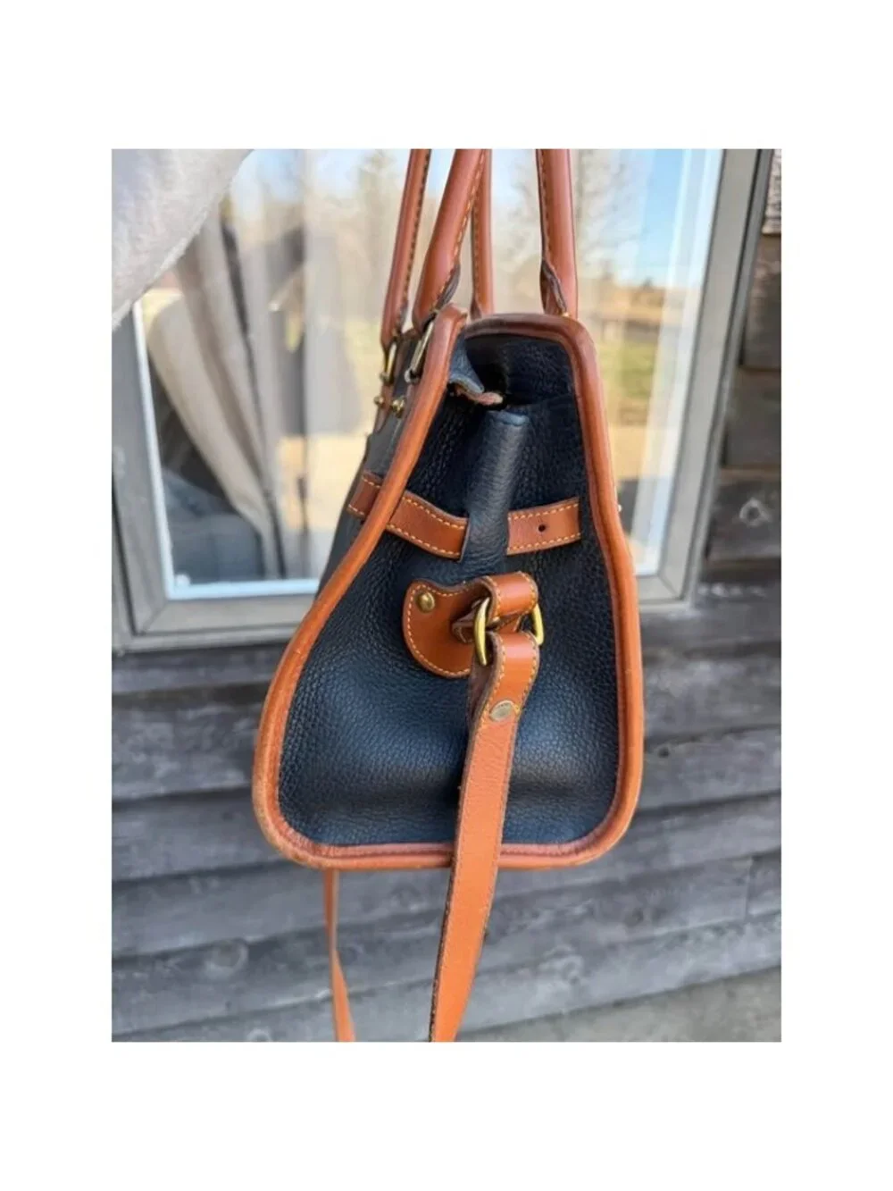 Vintage Dooney and Bourke pebbles leather double handle satchel purse.